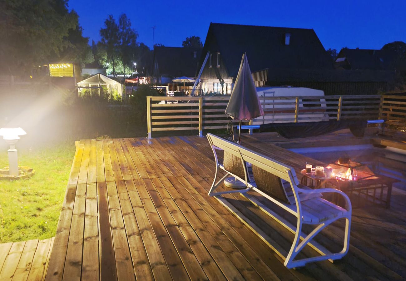 Stuga i Perstorp - Nybyggd villa med pool i Perstorp SE01068