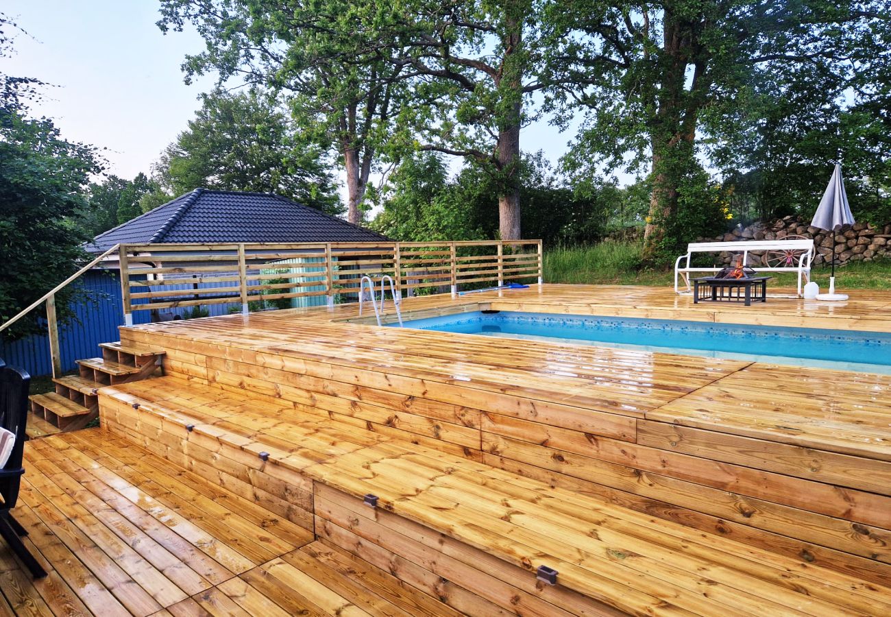 Stuga i Perstorp - Nybyggd villa med pool i Perstorp SE01068