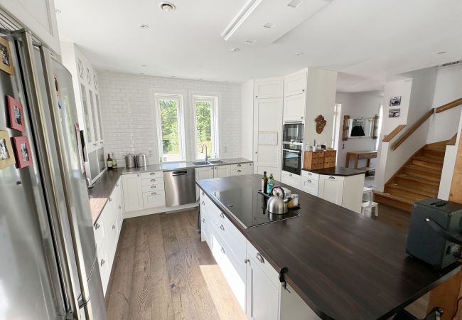 Stuga i Vallda - Vackert semesterhus med helt avskilt läge i natursköna Vallda | SE02095 Stuga i Vallda - Vackert semesterhus med helt avskilt läge i natursköna Vallda | SE02095