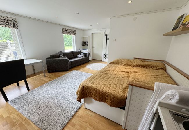 Stuga i Vallda - Vackert semesterhus med helt avskilt läge i natursköna Vallda | SE02095 Stuga i Vallda - Vackert semesterhus med helt avskilt läge i natursköna Vallda | SE02095