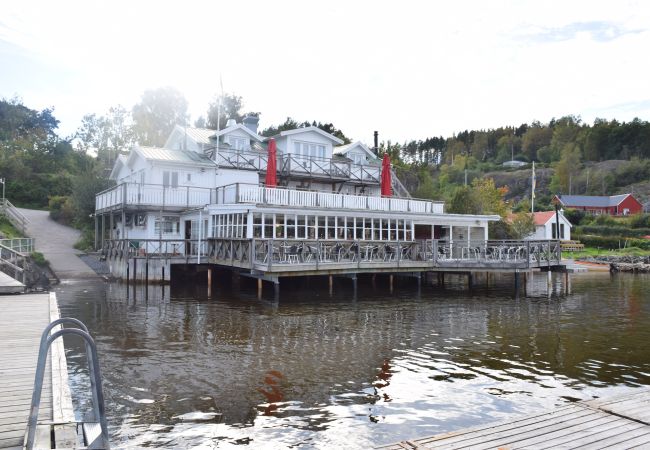 Stuga i Henån - Stort hus på Orust i lugnt, avskilt läge | SE09103 Stuga i Henån - Stort hus på Orust i lugnt, avskilt läge | SE09103