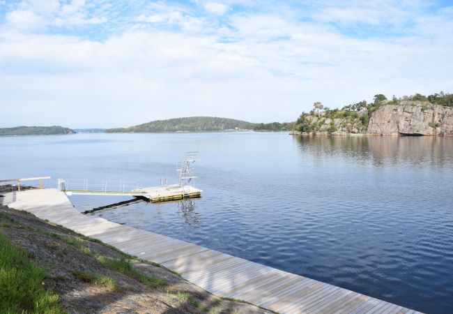 Stuga i Henån - Stort hus på Orust i lugnt, avskilt läge | SE09103 Stuga i Henån - Stort hus på Orust i lugnt, avskilt läge | SE09103