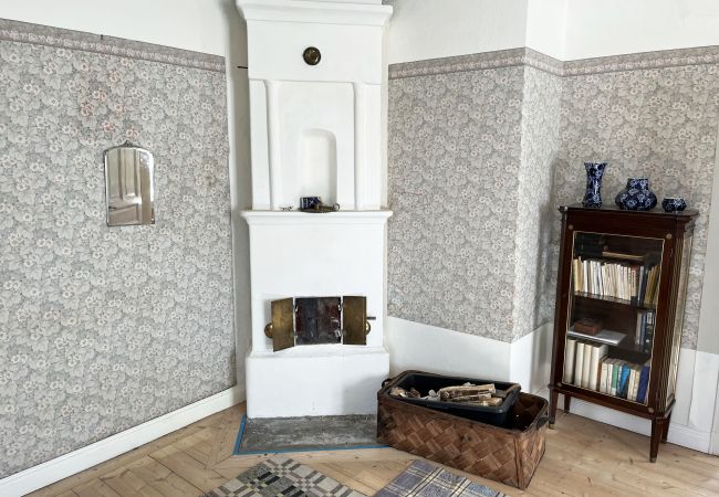 Stuga i Julita - Sommarhus med avskilt läge i Julita     SE14028 Stuga i Julita - Sommarhus med avskilt läge i Julita     SE14028