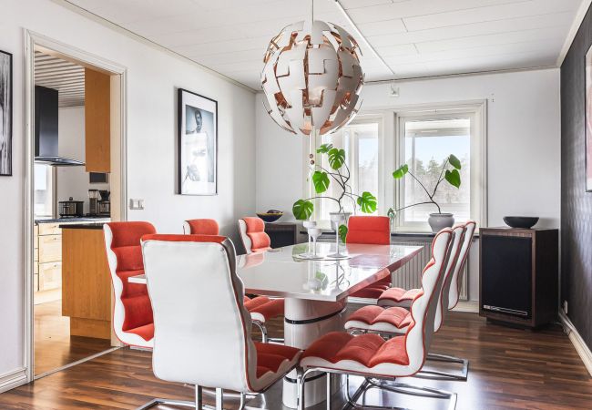 Stuga i Ronneby - Semesterboende i Ronneby med badplats och  brygga | SE03019 Stuga i Ronneby - Semesterboende i Ronneby med badplats och  brygga | SE03019