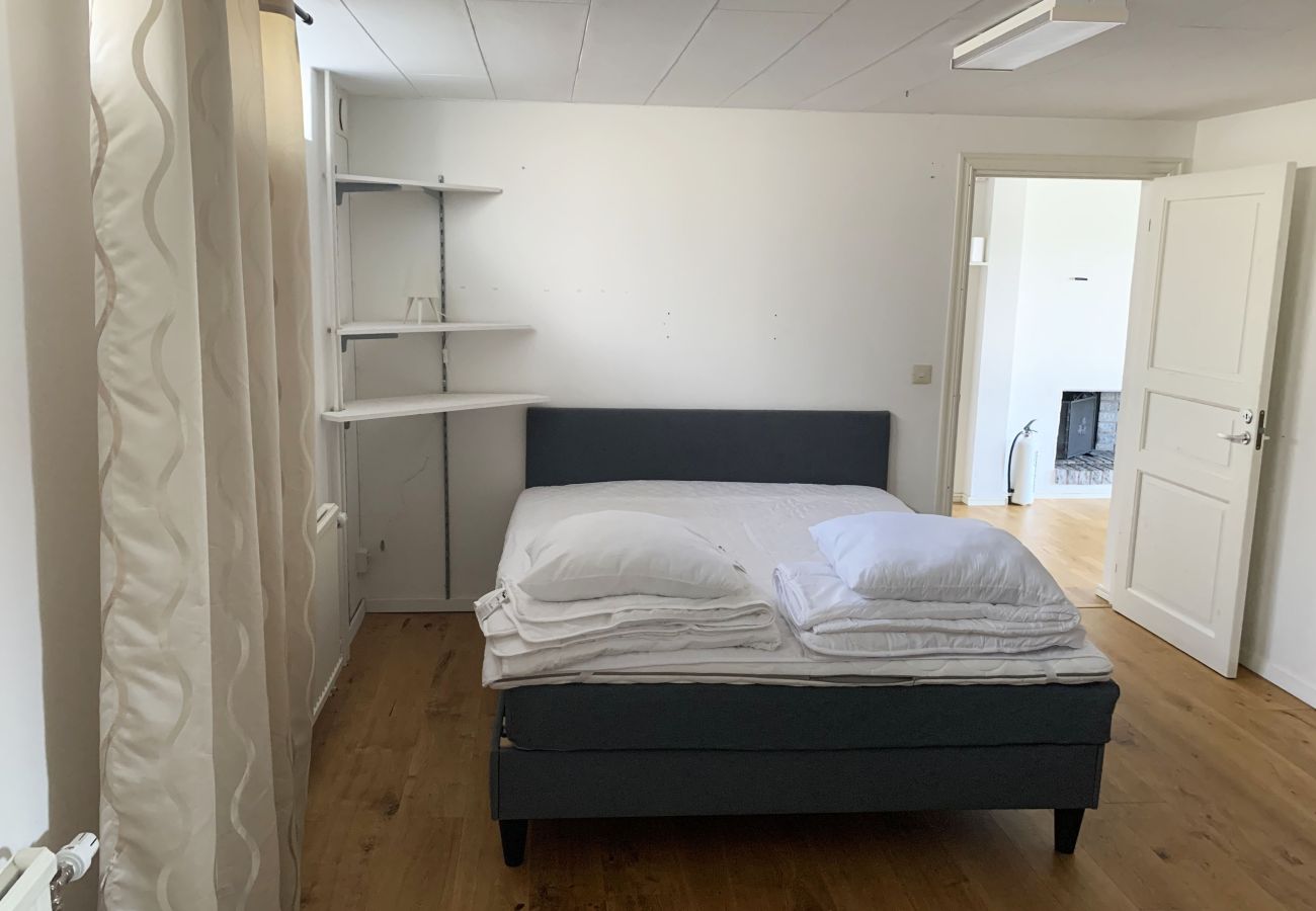 Stuga i Ronneby - Semesterboende i Ronneby med badplats och  brygga | SE03019
