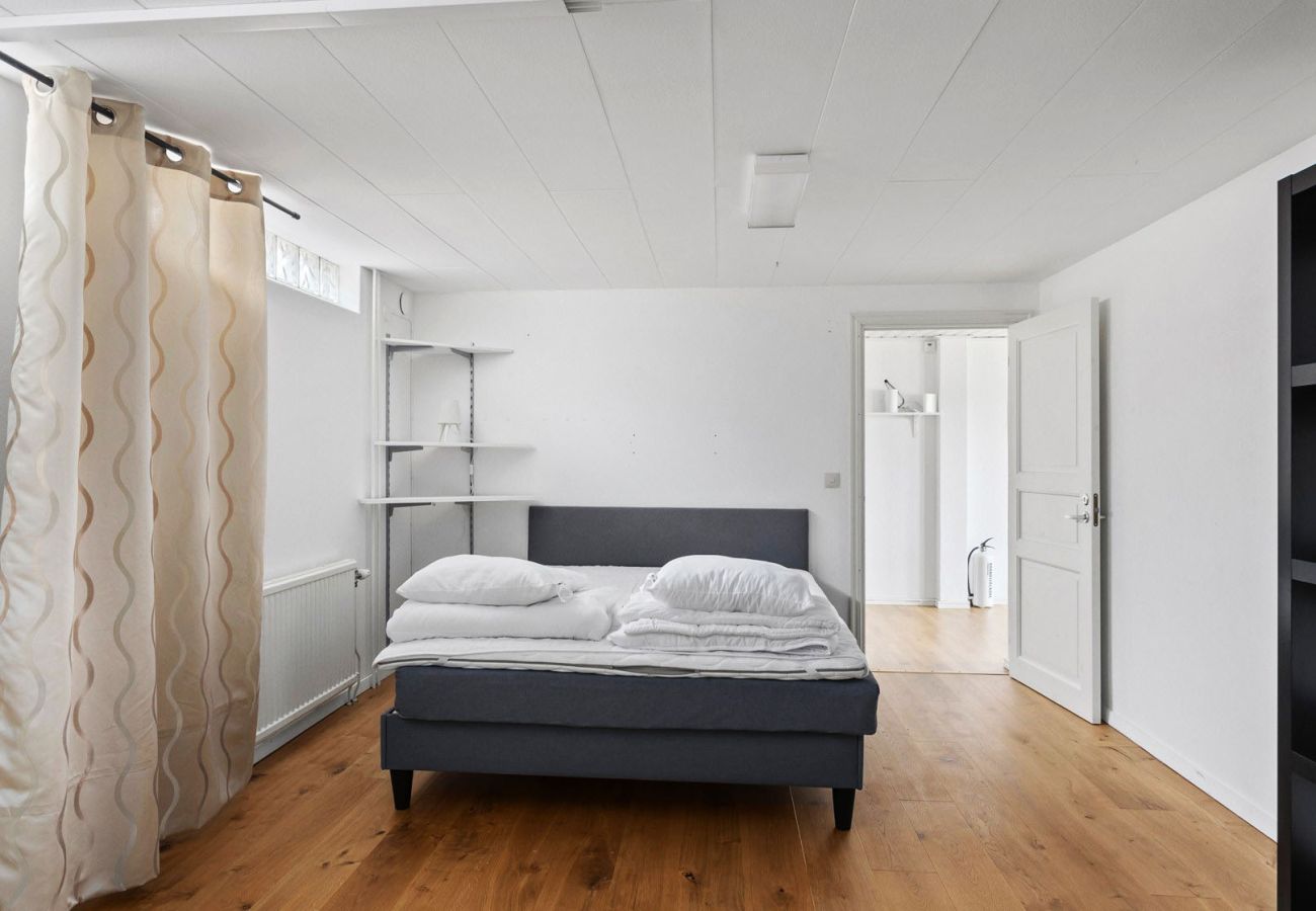 Stuga i Ronneby - Semesterboende i Ronneby med badplats och  brygga | SE03019