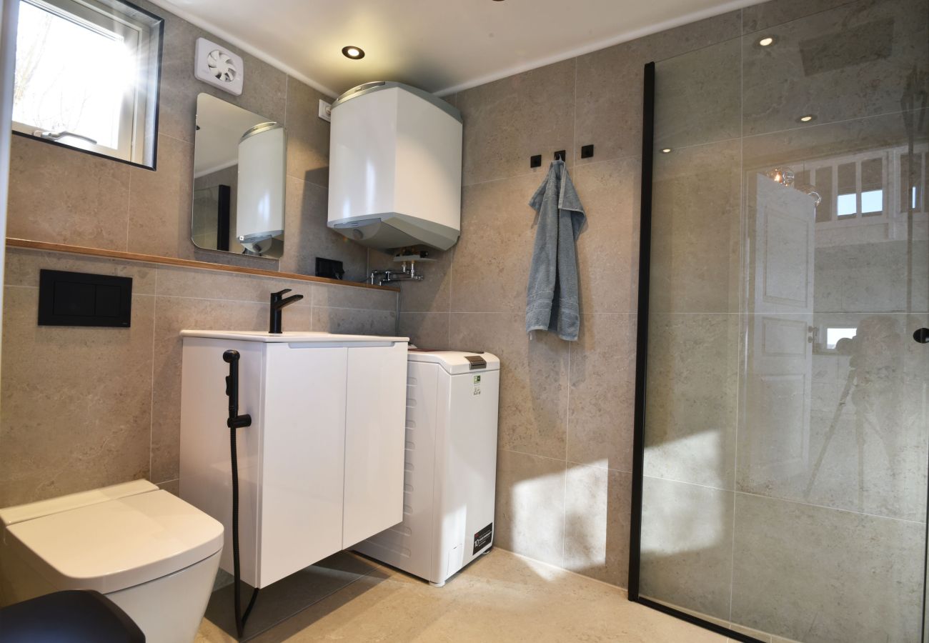 Stuga i Mölndal - Tiny House med hög standard i Mölndal |SE08021