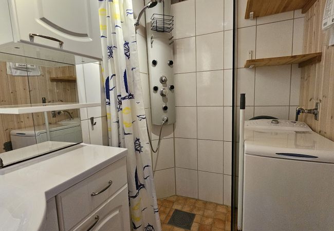 Stuga i Hälleviksstrand - Västkusthus 50m från hamnen i Edshultshall | SE09108 Stuga i Hälleviksstrand - Västkusthus 50m från hamnen i Edshultshall | SE09108