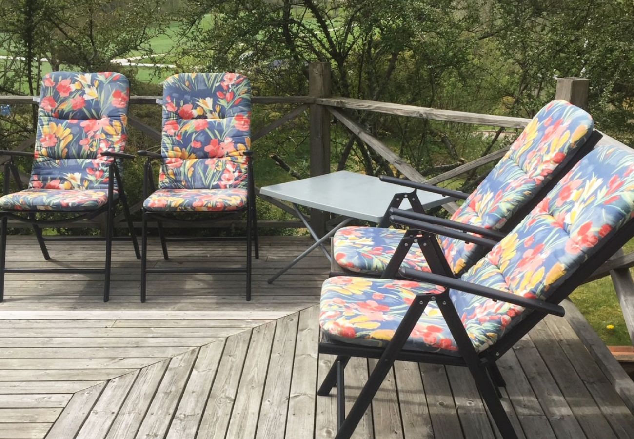 Stuga i Nösund - Fräsch och trevlig stuga, nära badorten Nösund  SE09111