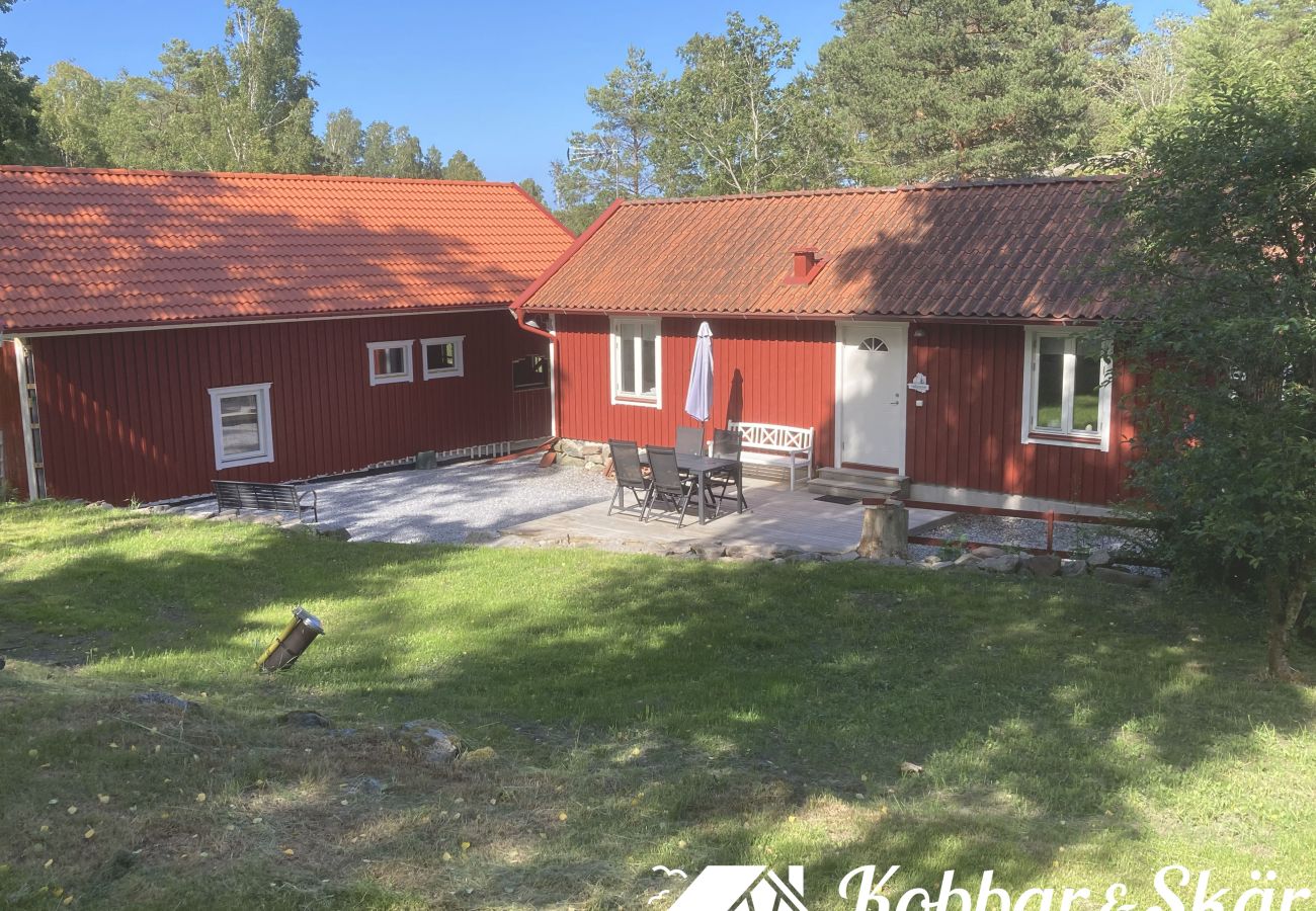 Stuga i Fagerfjäll - Två mysiga boenden nära havet | SE09118