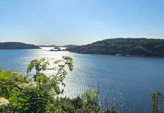 Stuga i Henån - Villa i Henån med jacuzzi, bastu & uterum | SE09119 Stuga i Henån - Villa i Henån med jacuzzi, bastu & uterum | SE09119