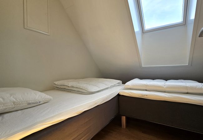 Stuga i Varekil - Havsnära semesterparadis på Rossön, Orust | SE09126 Stuga i Varekil - Havsnära semesterparadis på Rossön, Orust | SE09126