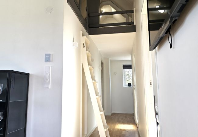 Stuga i Varekil - Havsnära semesterparadis på Rossön, Orust | SE09126 Stuga i Varekil - Havsnära semesterparadis på Rossön, Orust | SE09126