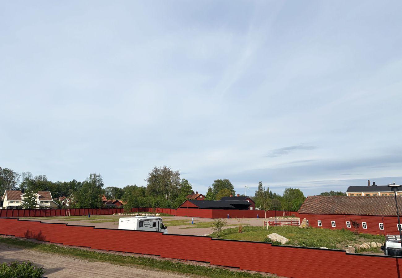 Studio i Motala - Annex uthyres – Nära Mallboden och Lokverkstaden i vackra Motala |SE10023 