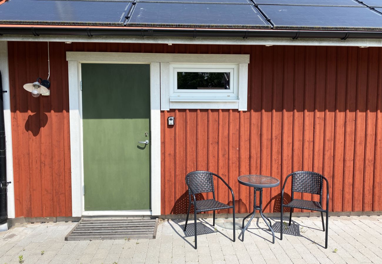 Studio i Motala - Annex uthyres – Nära Mallboden och Lokverkstaden i vackra Motala |SE10023 
