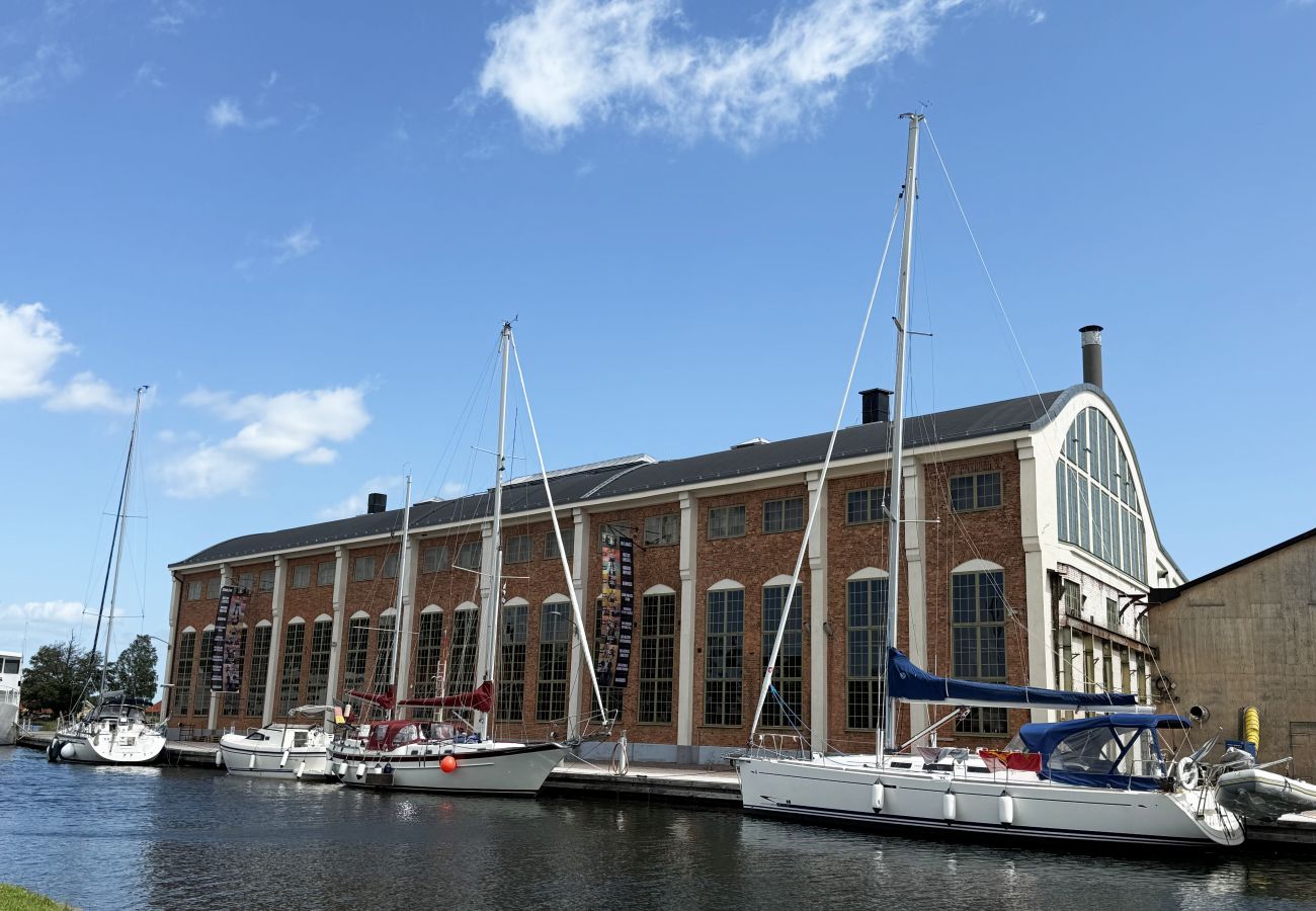 Studio i Motala - Annex uthyres – Nära Mallboden och Lokverkstaden i vackra Motala |SE10023 
