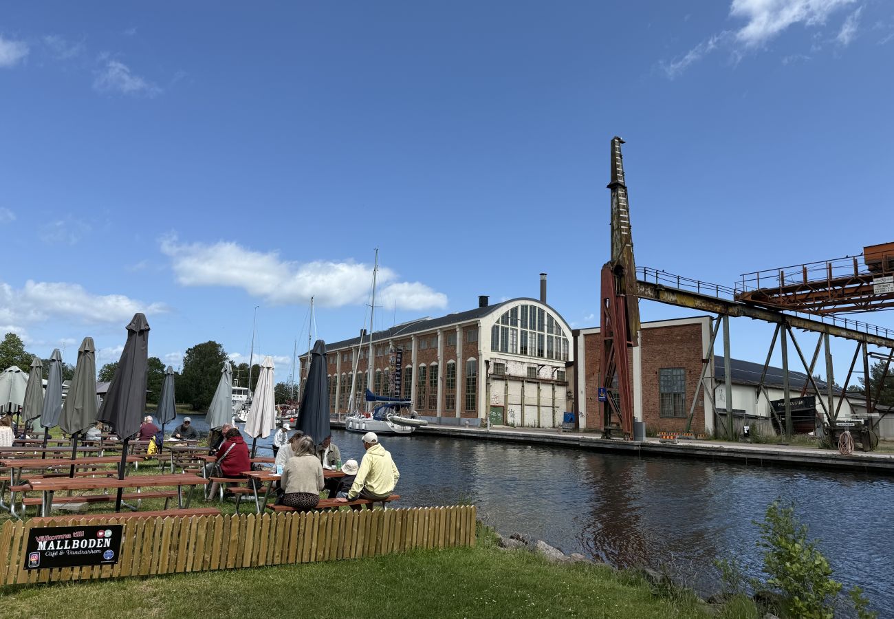 Studio i Motala - Annex uthyres – Nära Mallboden och Lokverkstaden i vackra Motala |SE10023 