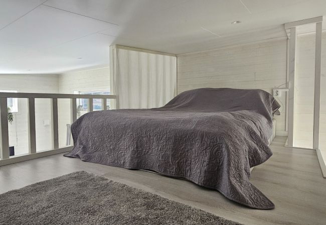 Lanthus i Varekil - Modernt studiohus i Rossö, 370 m till havet | SE09120 Lanthus i Varekil - Modernt studiohus i Rossö, 370 m till havet | SE09120