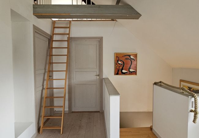Stuga i Munkedal - Timmerhus, pool, bastu och båt vid Torreby Slott| SE09080 Stuga i Munkedal - Timmerhus, pool, bastu och båt vid Torreby Slott| SE09080