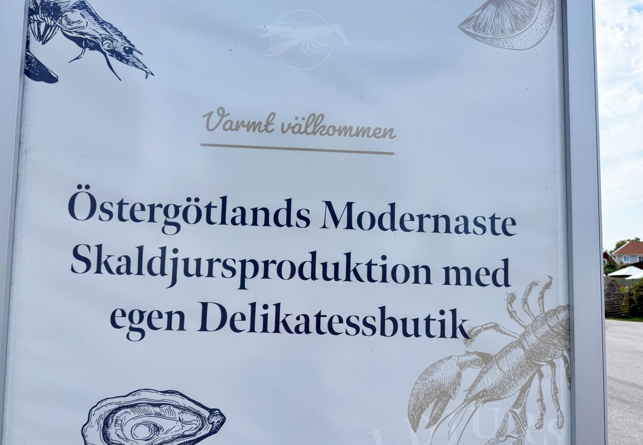 Stuga i Väderstad - Charmig röd stuga i Väderstad – lugn lantidyll nära Tåkern | SE10024