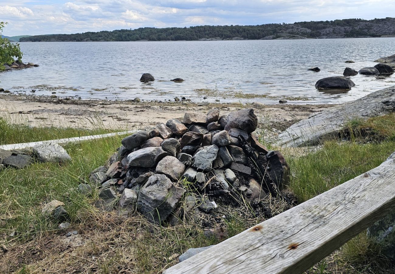 Lanthus i Rönnäng - Stuga med havsutsikt i Rönnäng | SE09148