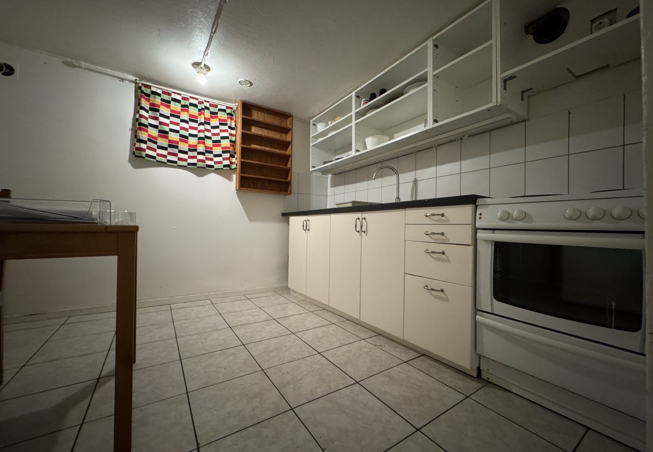 Stuga i Göteborg - Rymligt hus för arbetslag – 11 sovrum, 15 bäddar – Göteborg |SE08086