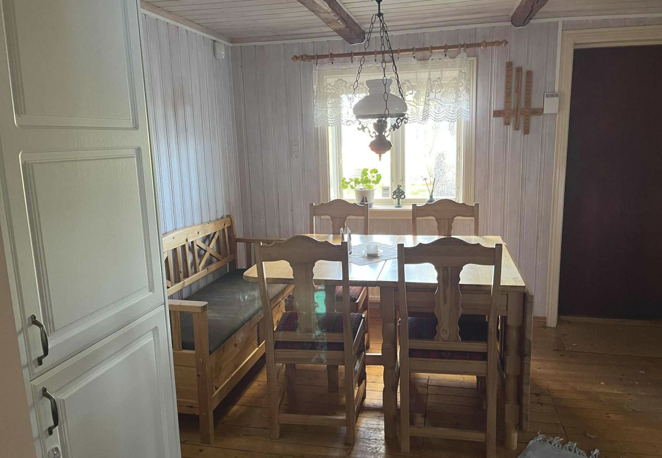 Stuga i Myggenäs - Hundvänlig stuga med egen brygga & strand på Tjörn | SE09170