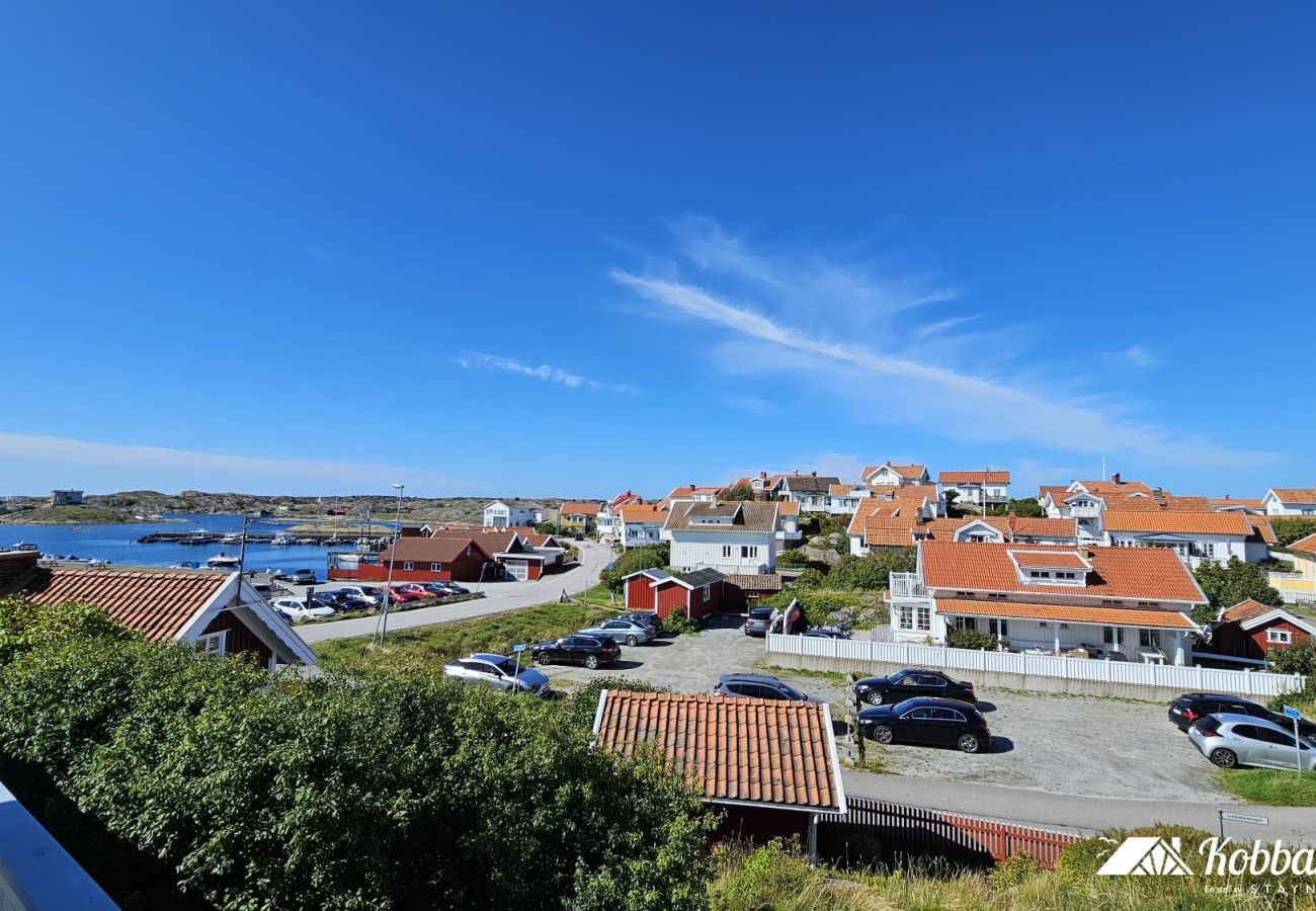 Stuga i Ellös - Charmig stuga vid havet i Stocken | SE09171