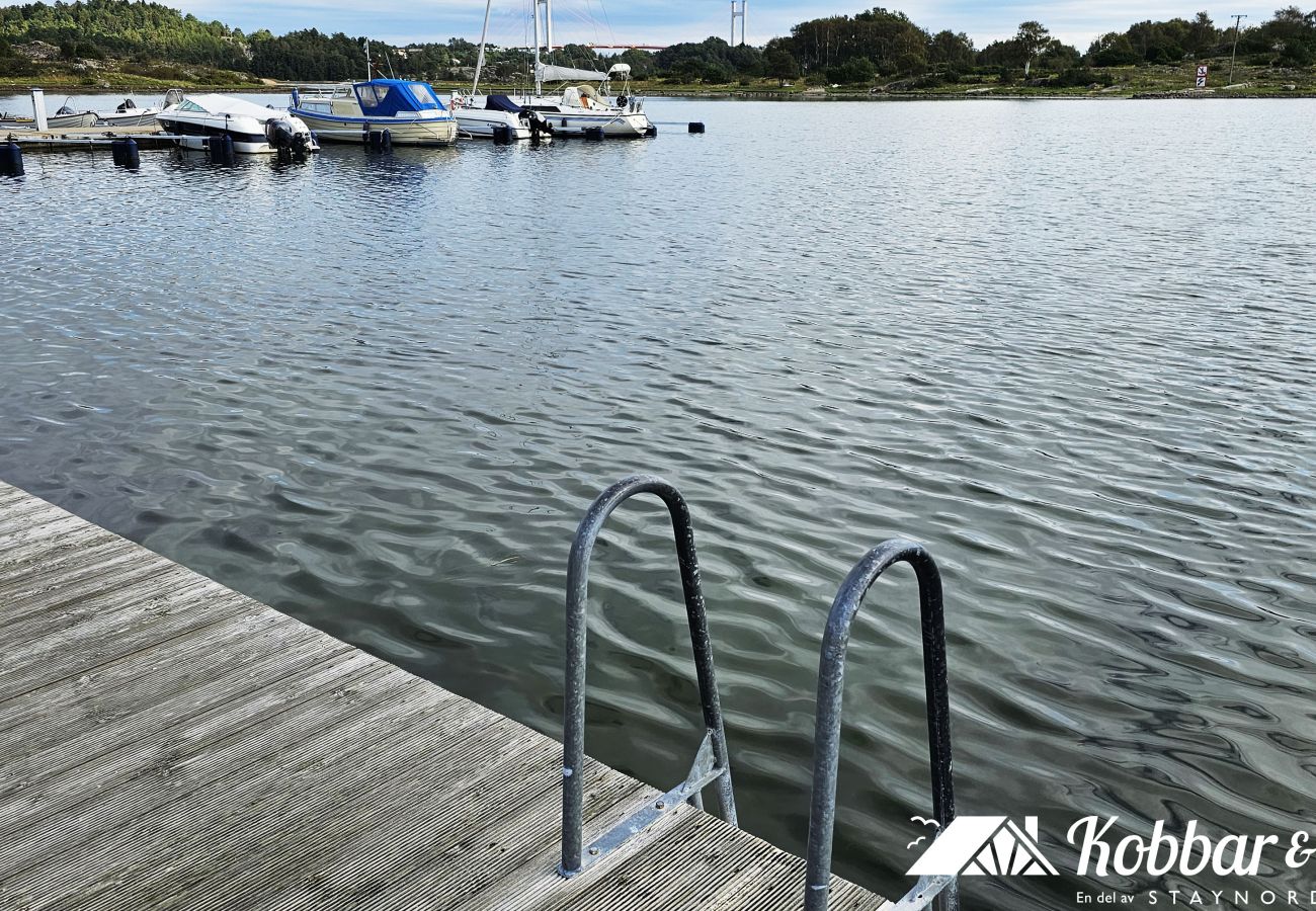 Stuga i Myggenäs - Charmig stuga i Myggenäs 20 m till havet | SE09169