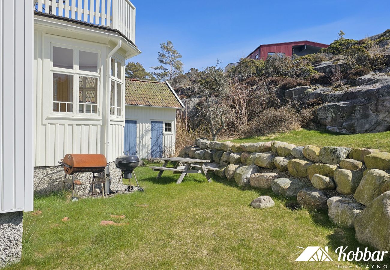 Stuga i Grebbestad - Charmigt skärgårdshus i Grebbestad | SE09082
