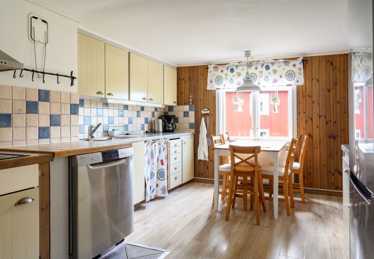 Stuga i Vena - Lantligt hus nära Astrid Lindgrens värld | SE05100
